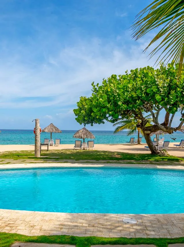 Pool and seaside gardens at Jamaica Inn in Ocho Rios